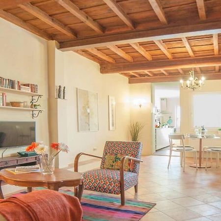 Appartamento Cozy Macci flat 4 people near Santa Croce Square Firenze Esterno foto