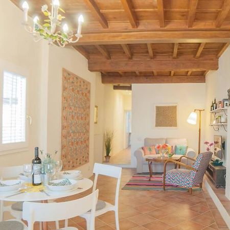 Appartamento Cozy Macci flat 4 people near Santa Croce Square Firenze Esterno foto
