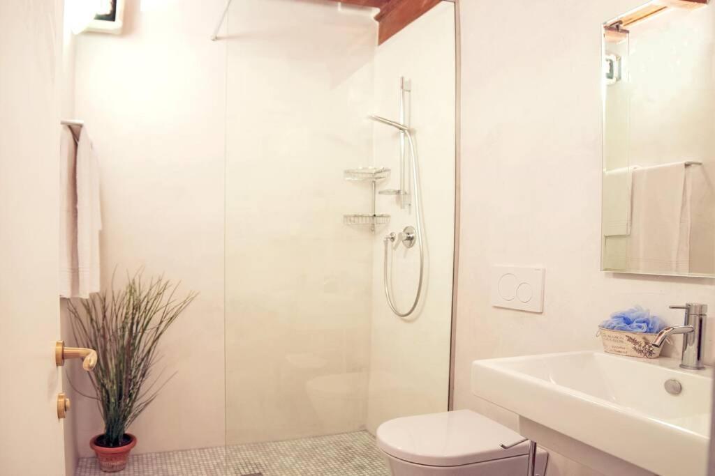 Appartamento Cozy Macci flat 4 people near Santa Croce Square Firenze Esterno foto